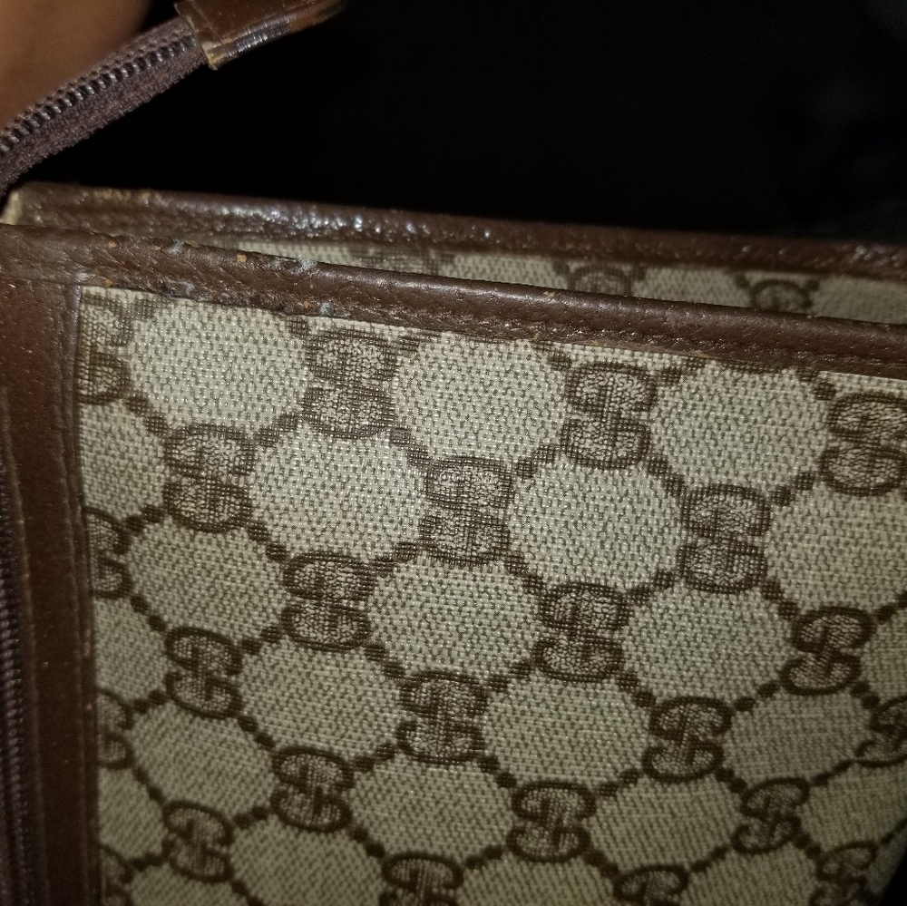 Vintage Authentic Gucci Purse - Picture 8 of 10